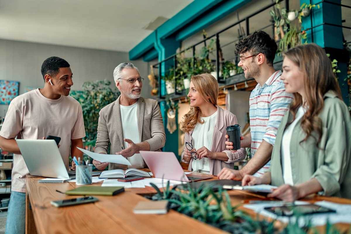 Advance Your Leadership Abilities Through Real-World Mentorship Programs