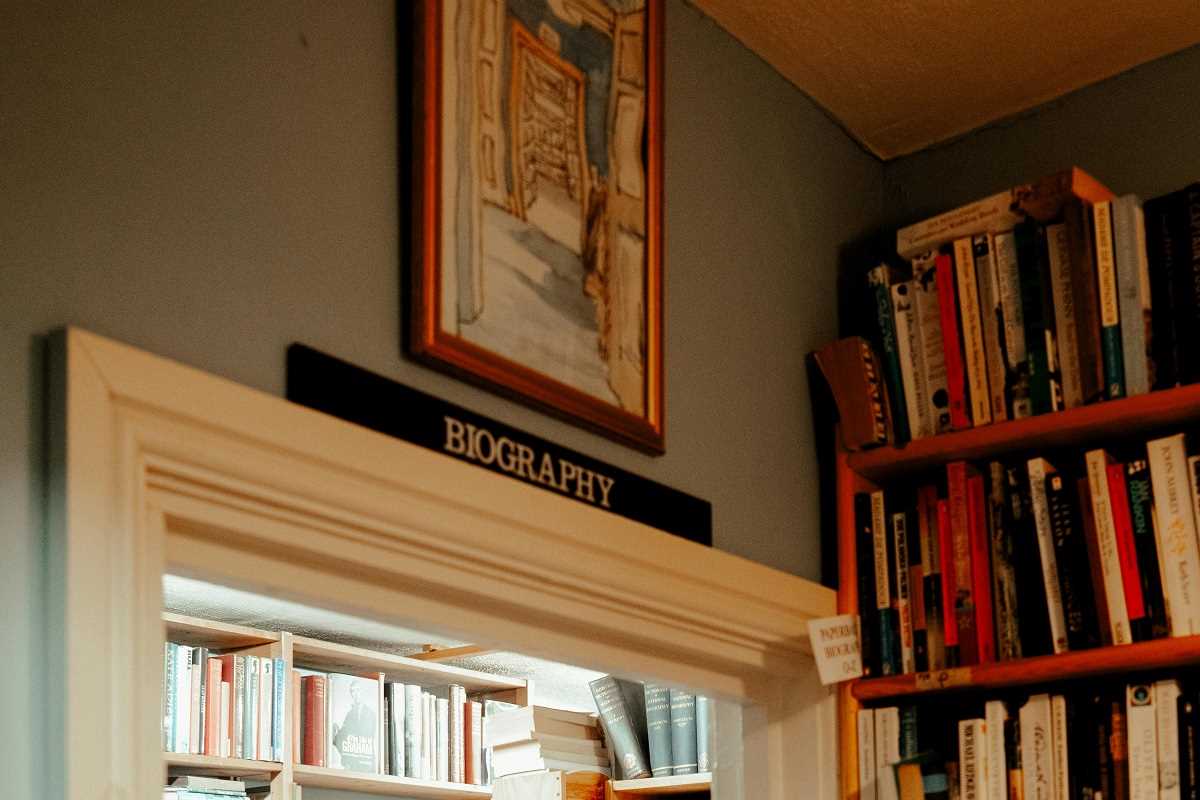 Creating Tailored Shopping Experiences Using AI in Independent Bookstores